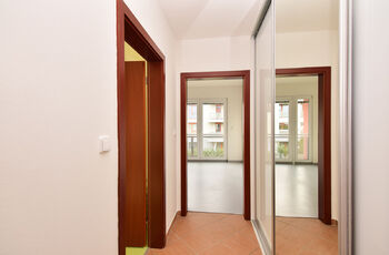 Prodej bytu 3+kk v osobním vlastnictví 76 m², Praha 10 - Pitkovice