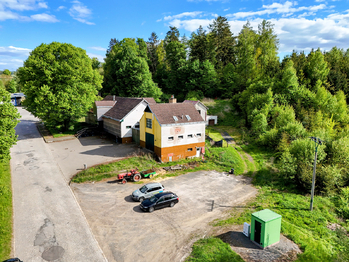 od severu ... - Prodej restaurace 1284 m², Skuhrov