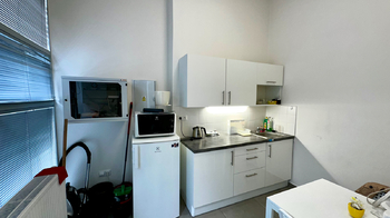Pronájem kancelářských prostor 69 m², Praha 6 - Veleslavín