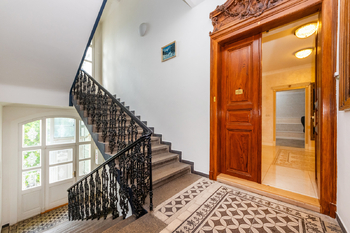 Prodej bytu 3+kk v osobním vlastnictví 116 m², Praha 2 - Vinohrady