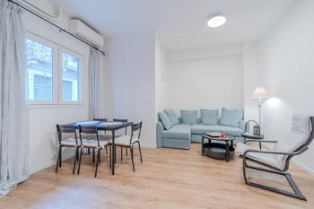 Prodej bytu 1+1 v osobním vlastnictví 48 m², Pireas