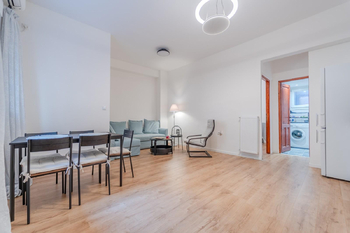 Prodej bytu 1+1 v osobním vlastnictví 48 m², Pireas