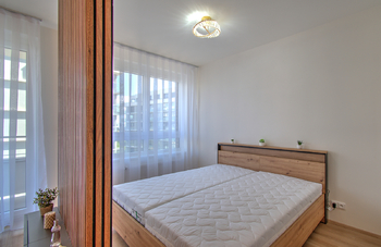 Pronájem bytu 2+kk v družstevním vlastnictví 50 m², Praha 5 - Třebonice