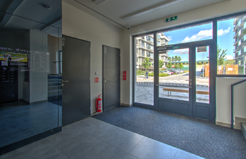 Pronájem bytu 2+kk v družstevním vlastnictví 50 m², Praha 5 - Třebonice