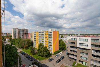 Prodej bytu 1+1 v osobním vlastnictví 38 m², Praha 4 - Libuš