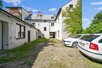 Prodej domu 500 m², Lázně Bohdaneč