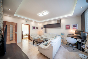 Prodej bytu 4+1 v osobním vlastnictví 92 m², Praha 5 - Radlice
