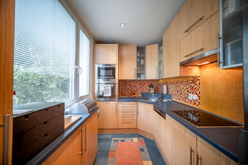 Prodej bytu 4+1 v osobním vlastnictví 90 m², Praha 5 - Hlubočepy