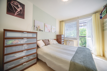 Prodej bytu 4+1 v osobním vlastnictví 90 m², Praha 5 - Hlubočepy