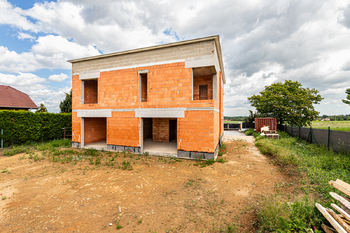 Prodej domu 334 m², Průhonice