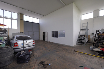 Prodej výrobních prostor 560 m², Blatná