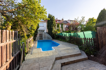 Prodej domu 151 m², Praha 10 - Záběhlice