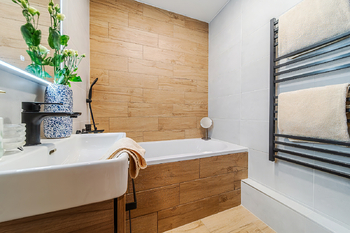koupelna foto 1 - Prodej bytu 4+1 v osobním vlastnictví 87 m², Brno