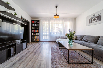 obývací pokoj foto 1 - Prodej bytu 4+1 v osobním vlastnictví 87 m², Brno