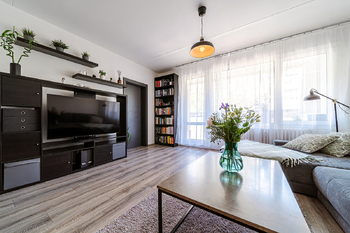 obývací pokoj foto 2 - Prodej bytu 4+1 v osobním vlastnictví 87 m², Brno