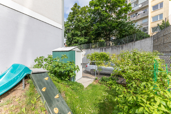 Prodej bytu 3+kk v osobním vlastnictví 71 m², Praha 5 - Smíchov
