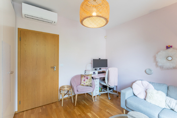 Prodej bytu 3+kk v osobním vlastnictví 71 m², Praha 5 - Smíchov
