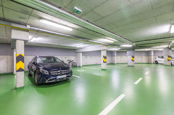 Prodej bytu 3+kk v osobním vlastnictví 71 m², Praha 5 - Smíchov