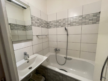 Prodej bytu 2+1 v osobním vlastnictví 56 m², Karlovy Vary
