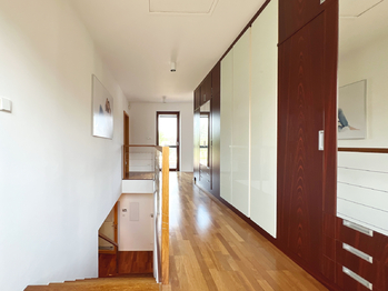 Prodej domu 270 m², Praha 9 - Klánovice
