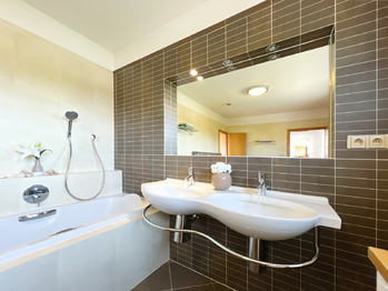 Prodej domu 270 m², Praha 9 - Klánovice
