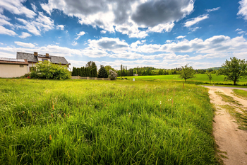 Prodej pozemku 678 m², Kluky