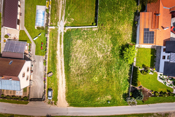 Prodej pozemku 678 m², Kluky