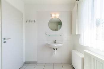 Koupelna - Prodej domu 131 m², Praha 5 - Řeporyje