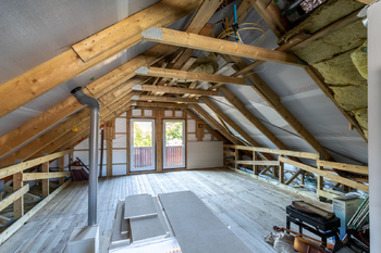 Podkroví - Prodej domu 131 m², Praha 5 - Řeporyje