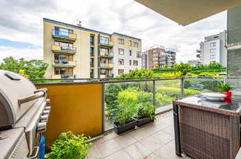 Prodej bytu 3+kk v osobním vlastnictví 73 m², Praha 9 - Hloubětín