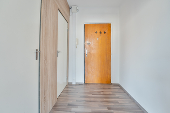 Pronájem bytu 1+kk v osobním vlastnictví 32 m², Praha 6 - Vokovice