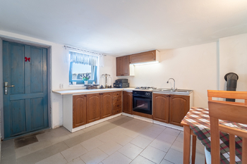 Prodej domu 175 m², Chrášťany
