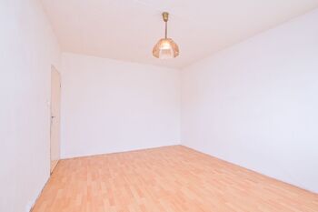 Pronájem bytu 2+1 v osobním vlastnictví 54 m², Aš