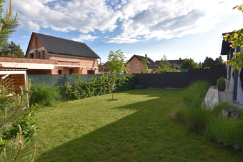 Prodej domu 242 m², Dolany