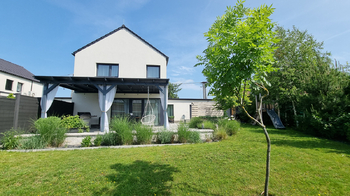 Prodej domu 242 m², Dolany