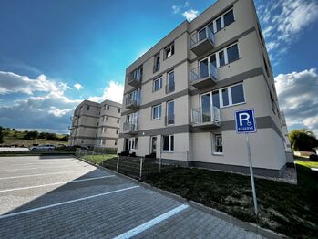 Pronájem bytu 2+kk v osobním vlastnictví 62 m², Cerhenice