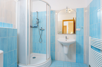 koupelna s WC 5NP - Prodej bytu 3+kk v osobním vlastnictví 126 m², Čelákovice