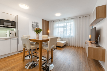 Prodej bytu 2+kk v osobním vlastnictví 56 m², Praha 10 - Uhříněves