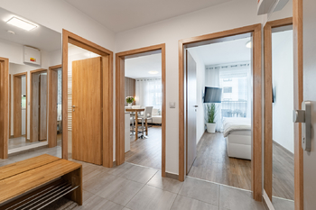 Prodej bytu 2+kk v osobním vlastnictví 56 m², Praha 10 - Uhříněves