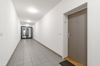 Prodej bytu 2+kk v osobním vlastnictví 56 m², Praha 10 - Uhříněves