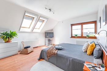 ložnice - Prodej domu 286 m², Bradlec