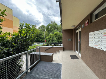 Pronájem bytu 2+kk v osobním vlastnictví 47 m², Praha 10 - Záběhlice