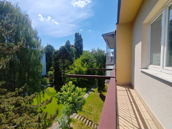 Balkón s výhledem - Prodej bytu 3+1 v osobním vlastnictví 86 m², Ostrava
