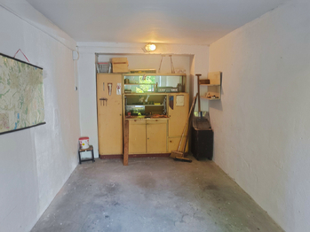 Garáž - Prodej bytu 3+1 v osobním vlastnictví 86 m², Ostrava