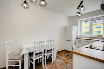 Pronájem bytu 2+1 v osobním vlastnictví 60 m², Adamov