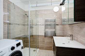 Pronájem bytu 2+1 v osobním vlastnictví 60 m², Adamov