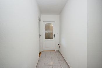 Pronájem bytu 2+1 v osobním vlastnictví 60 m², Adamov