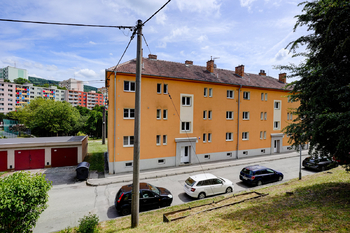 Pronájem bytu 2+1 v osobním vlastnictví 60 m², Adamov