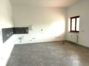 Pronájem komerčního prostoru 25 m², Valašské Meziříčí