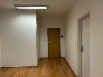 Pronájem komerčního prostoru 25 m², Valašské Meziříčí